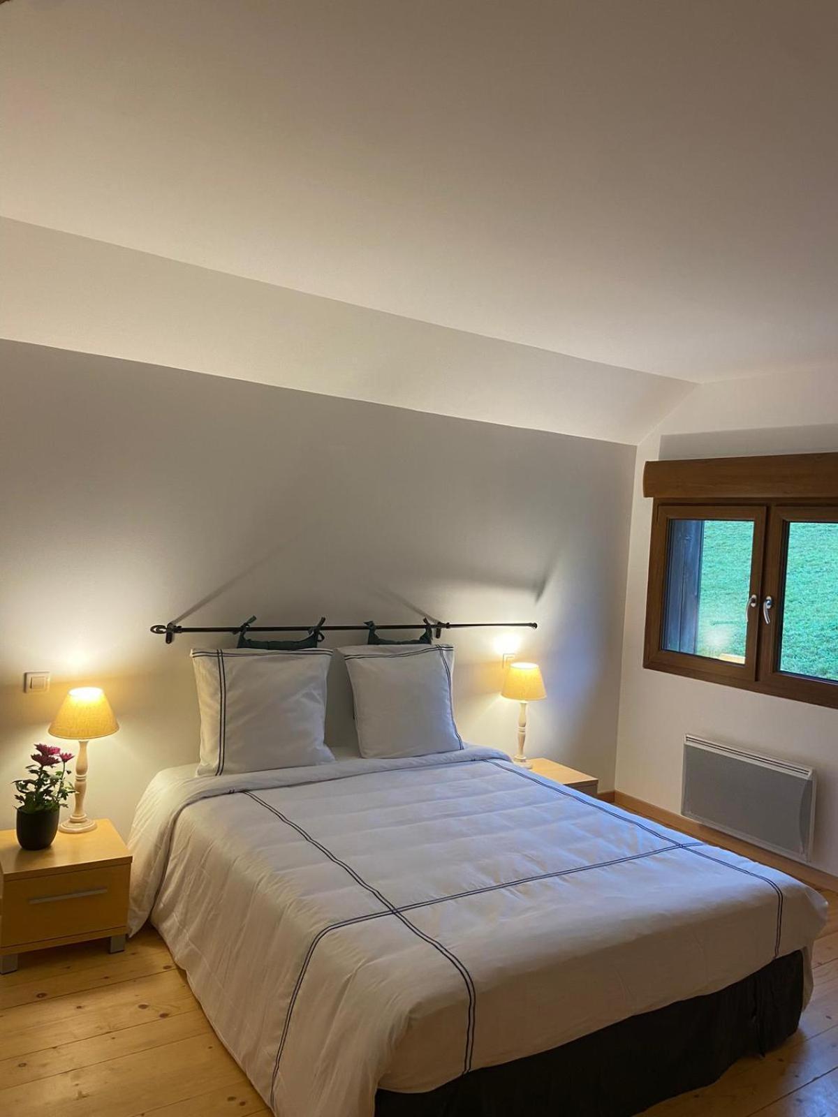 Maison D'Hotes Des Hauts De La Piquante Pierre Basse-sur-le-Rupt Extérieur photo